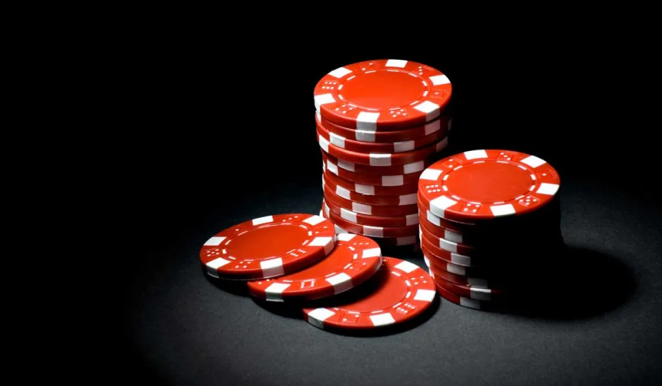 Phân tích tình huống trong Poker